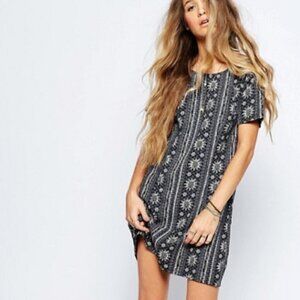 Hollister Border Print Mini Dress With Cross Back Size Small